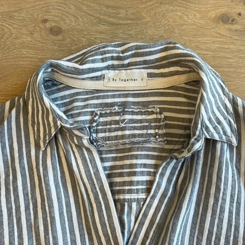 Women’s Striped Linen Blouse Top Cottagecore Coastal Beach Academia Art Teacher - Picture 2 of 10